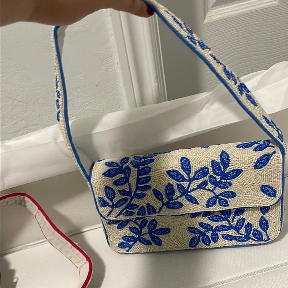 Beaded Handbag - Picture 3 of 6